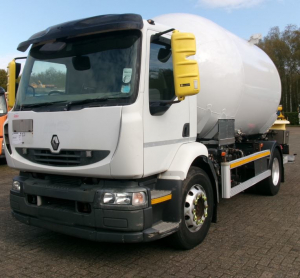 0700 - 3 x Renault  MIDLUM 240 DXI- 4X2 RHD GAS TANK 20 M3- 2009 year- AUTOMATIC  - 359 KM