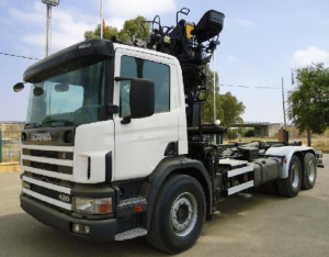 0701-9 - SCANIA 124.420 - 2002 YEAR - 487.000 KM - MANUAL - E4